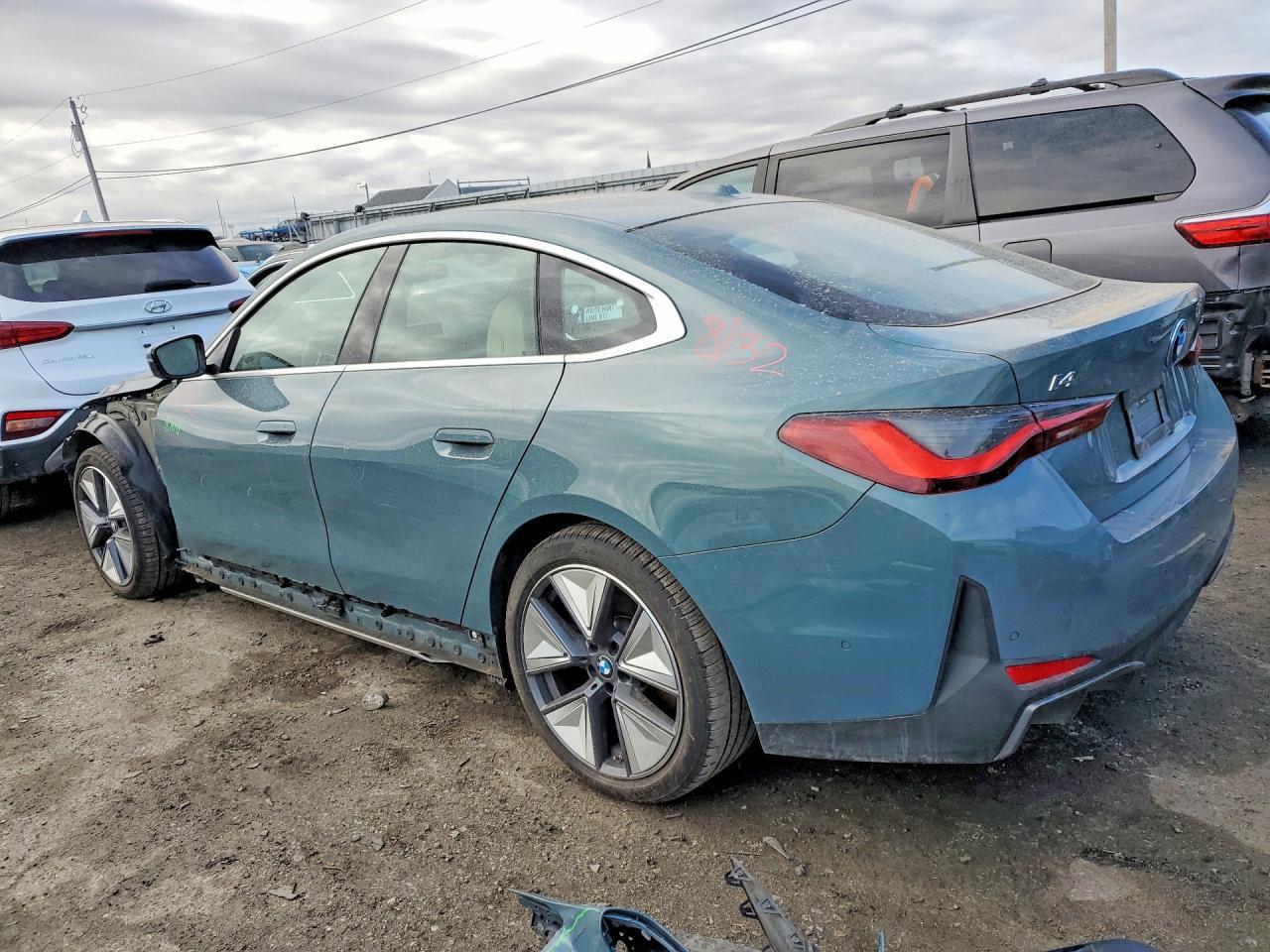 2025 BMW I4 xDrive 40 - zdjęcie 2