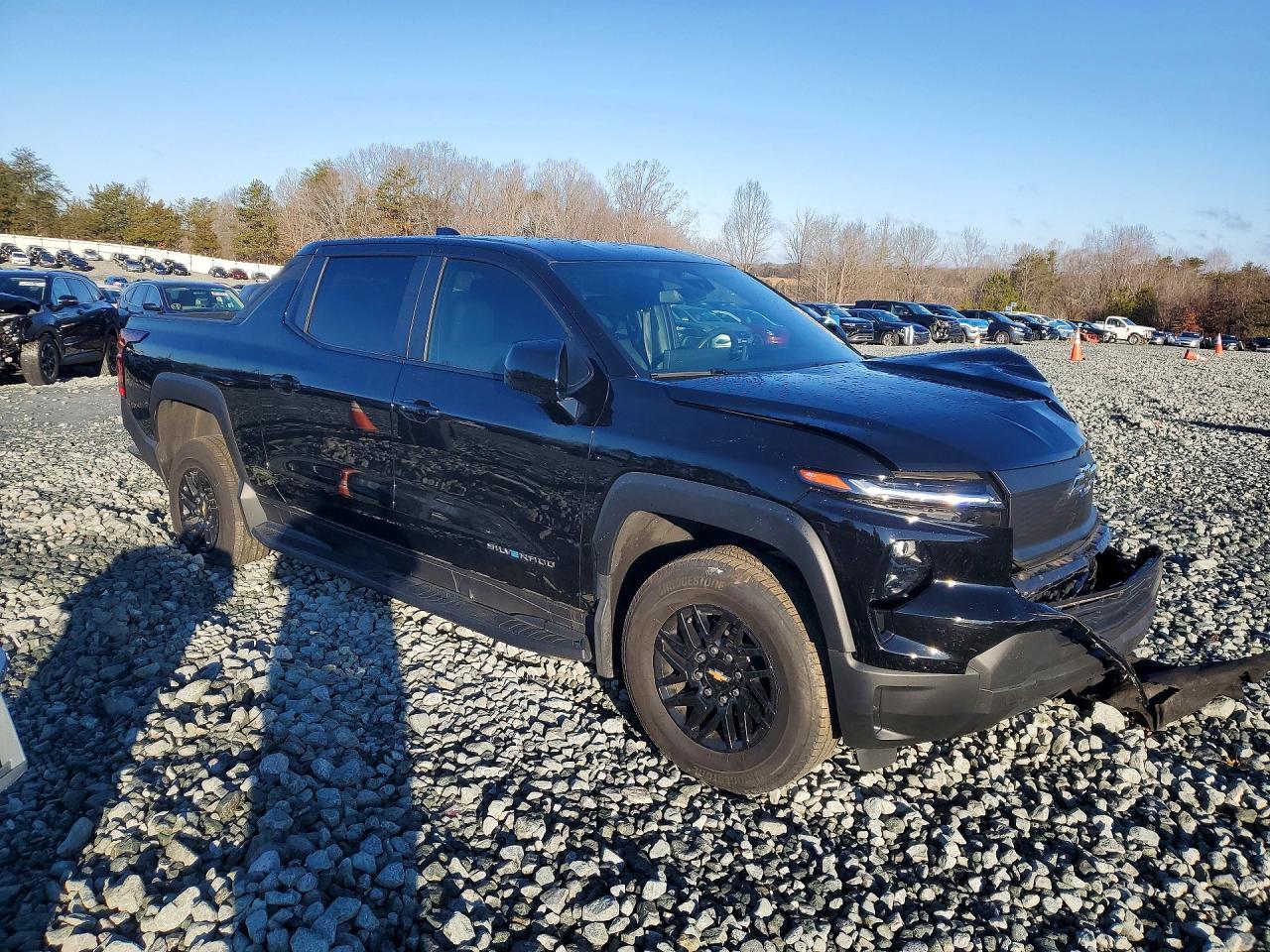 2024 Chevrolet Silverado - zdjęcie 4