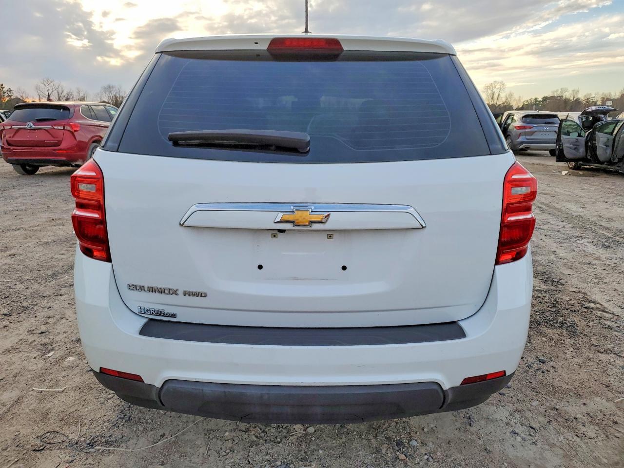 2017 Chevrolet Equinox Ls - zdjęcie 6