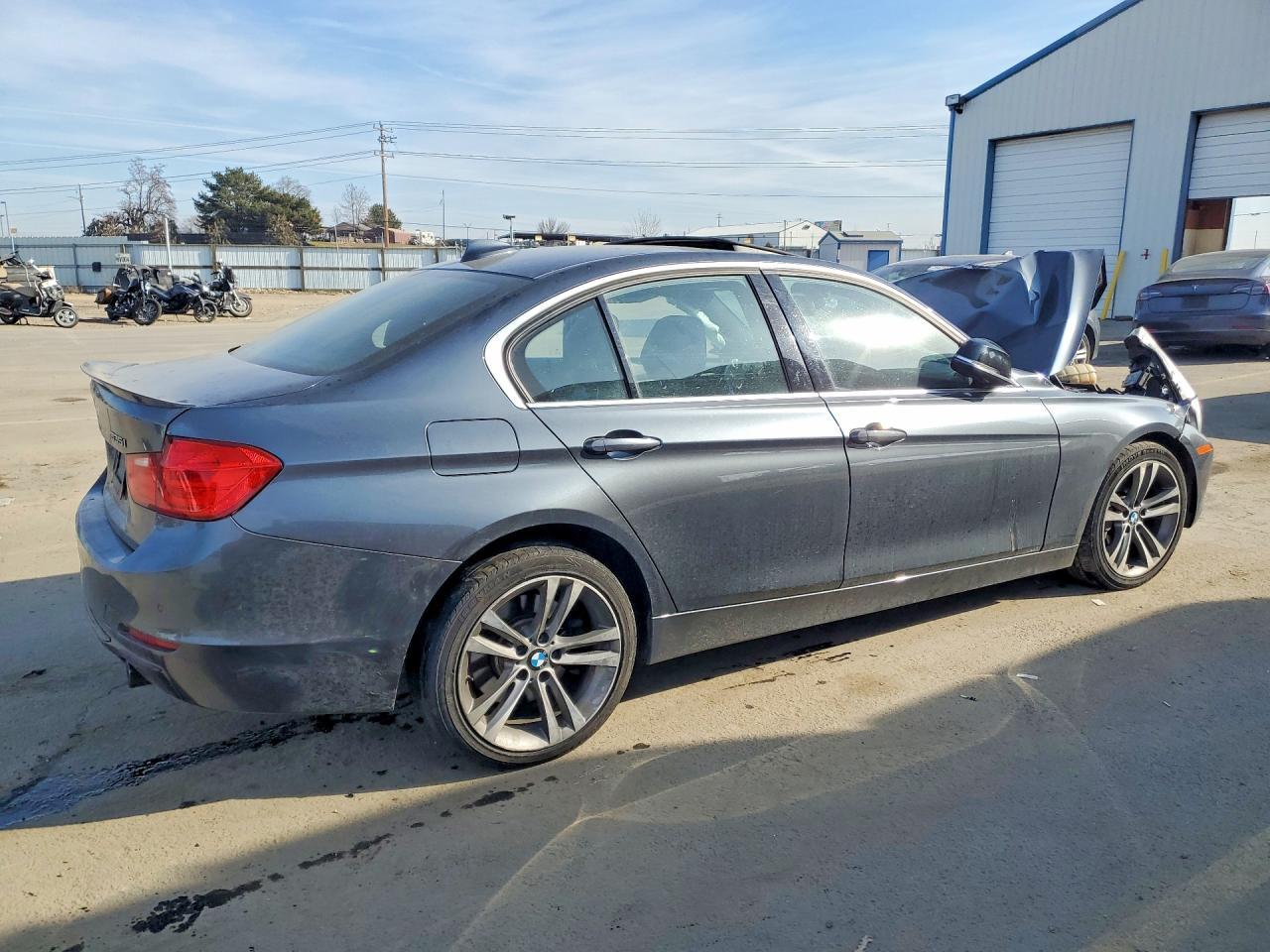2015 BMW 335 - zdjęcie 3