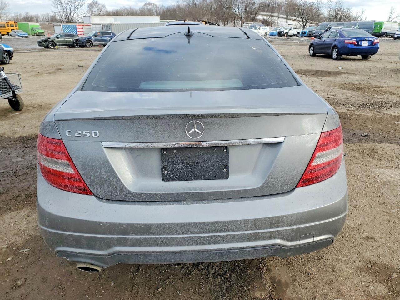 2015 Mercedes-Benz C 250 - zdjęcie 6