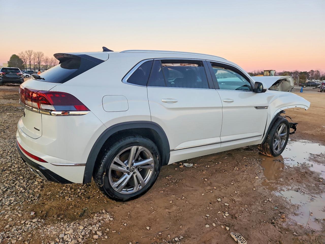 2024 Volkswagen Atlas Cross Sport Sel R-Line - zdjęcie 3