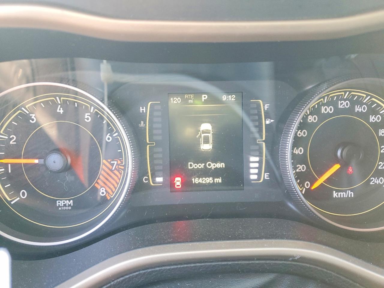 2015 Jeep Cherokee Latitude - zdjęcie 9