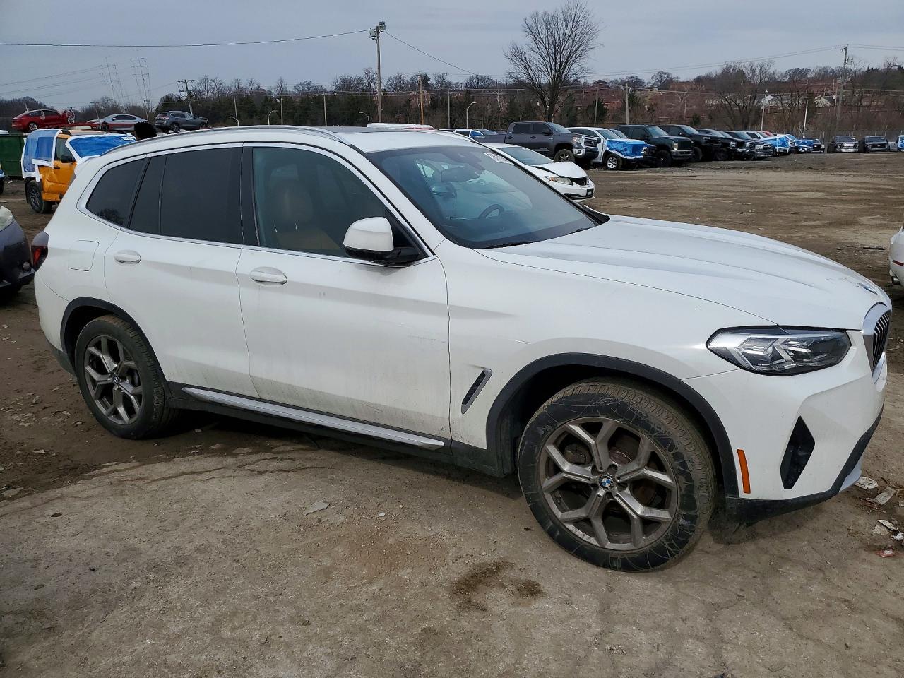 2022 BMW X3 xDrive30I - zdjęcie 4