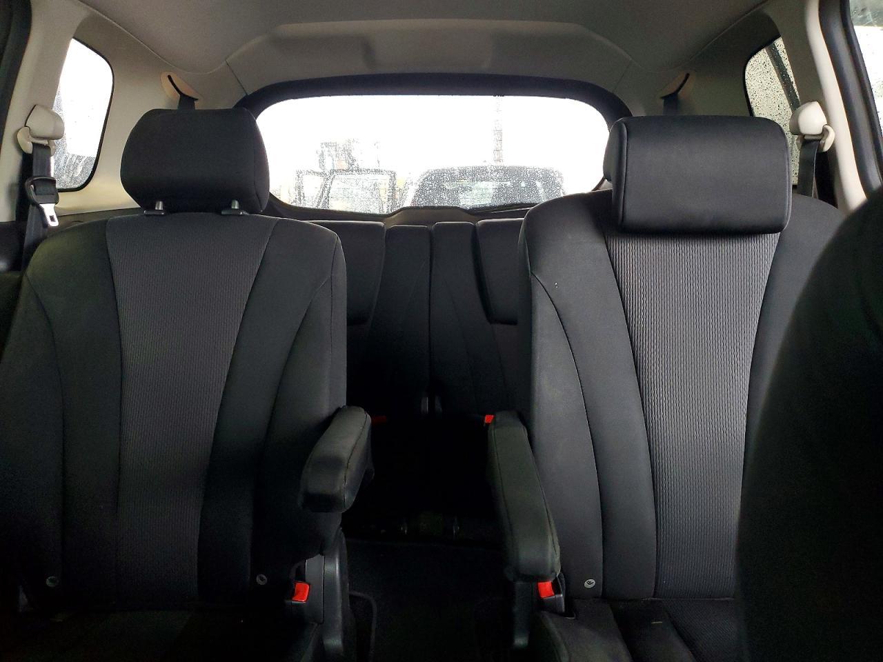 2013 Mazda 5 - zdjęcie 10