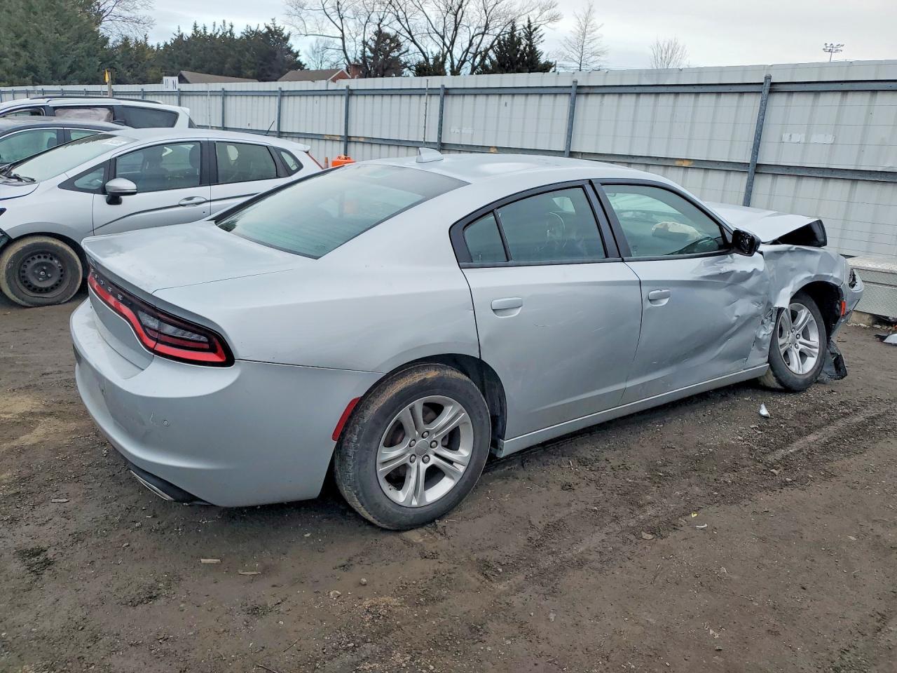 2023 Dodge Charger Sxt - zdjęcie 3