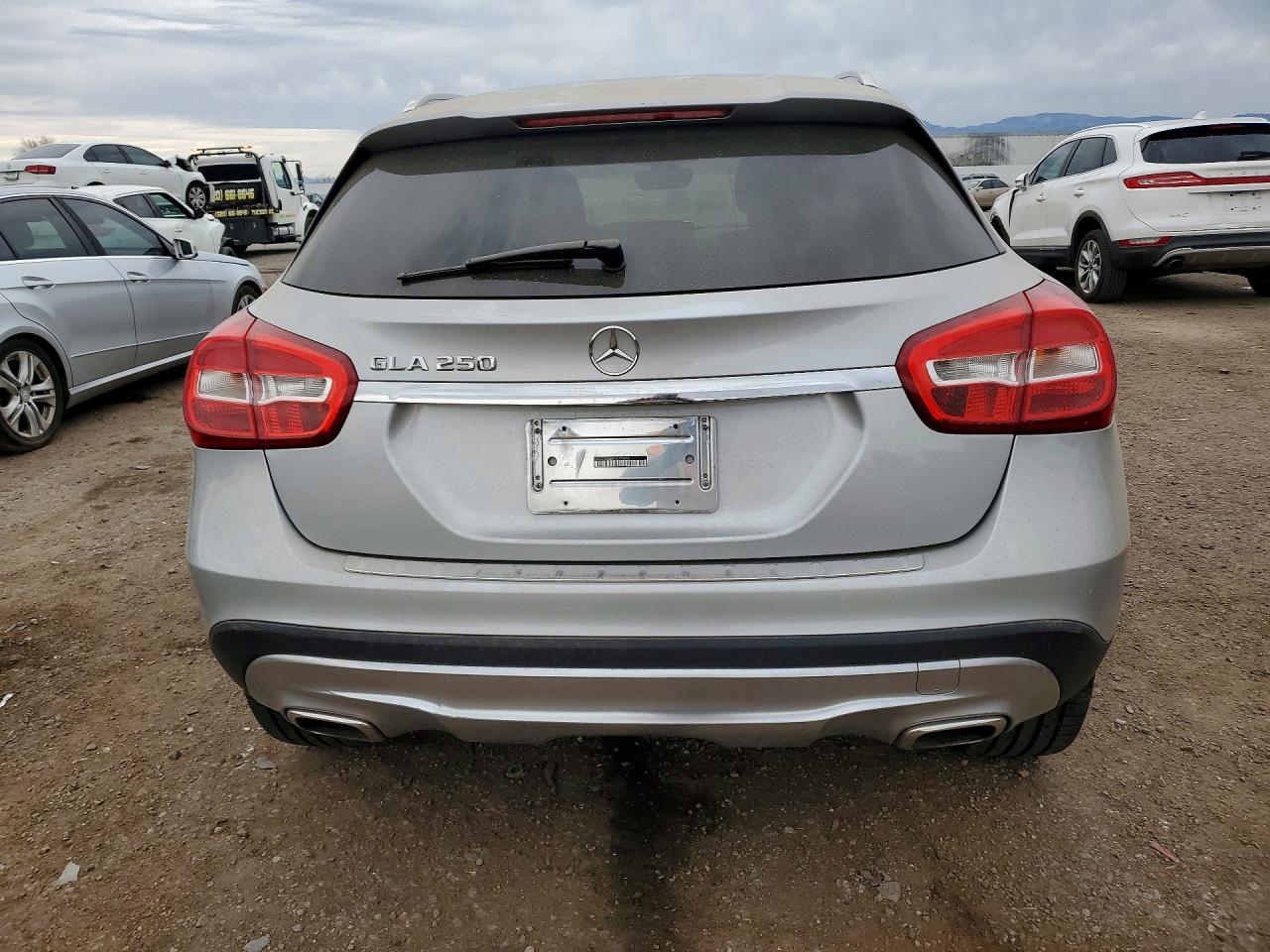 2016 Mercedes-Benz Gla 250 - zdjęcie 6