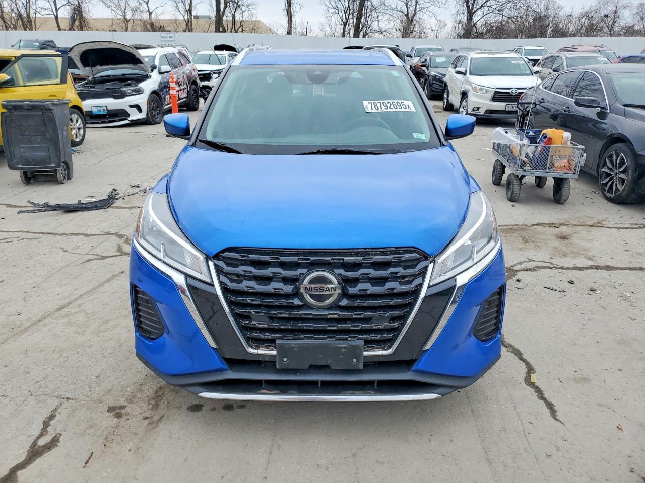 2021 Nissan Kicks Sv - zdjęcie 5