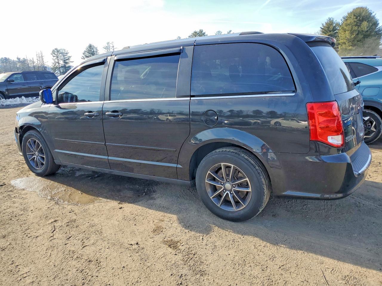 2017 Dodge Grand Caravan Sxt - zdjęcie 2