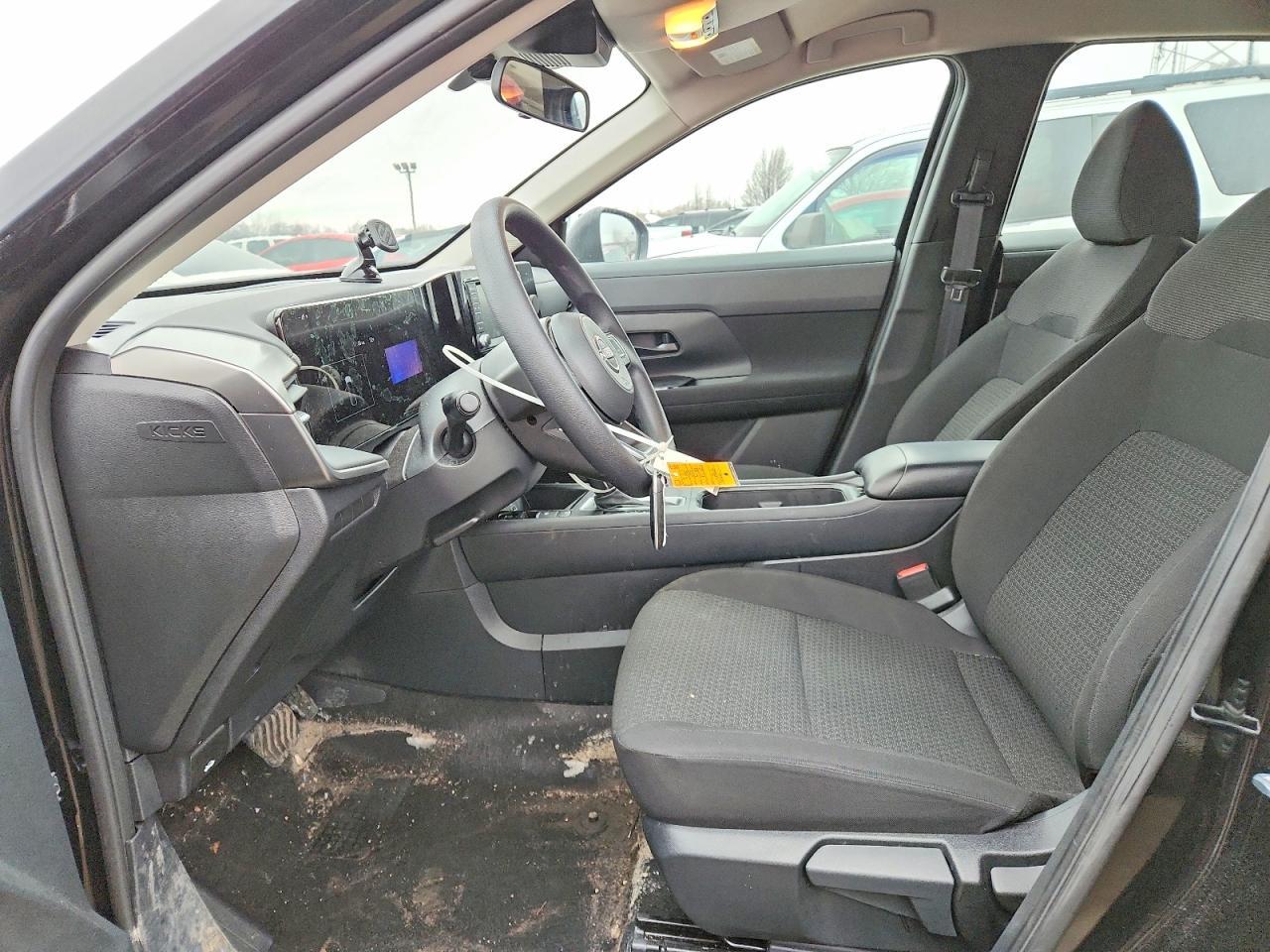 2025 Nissan Kicks S - zdjęcie 7