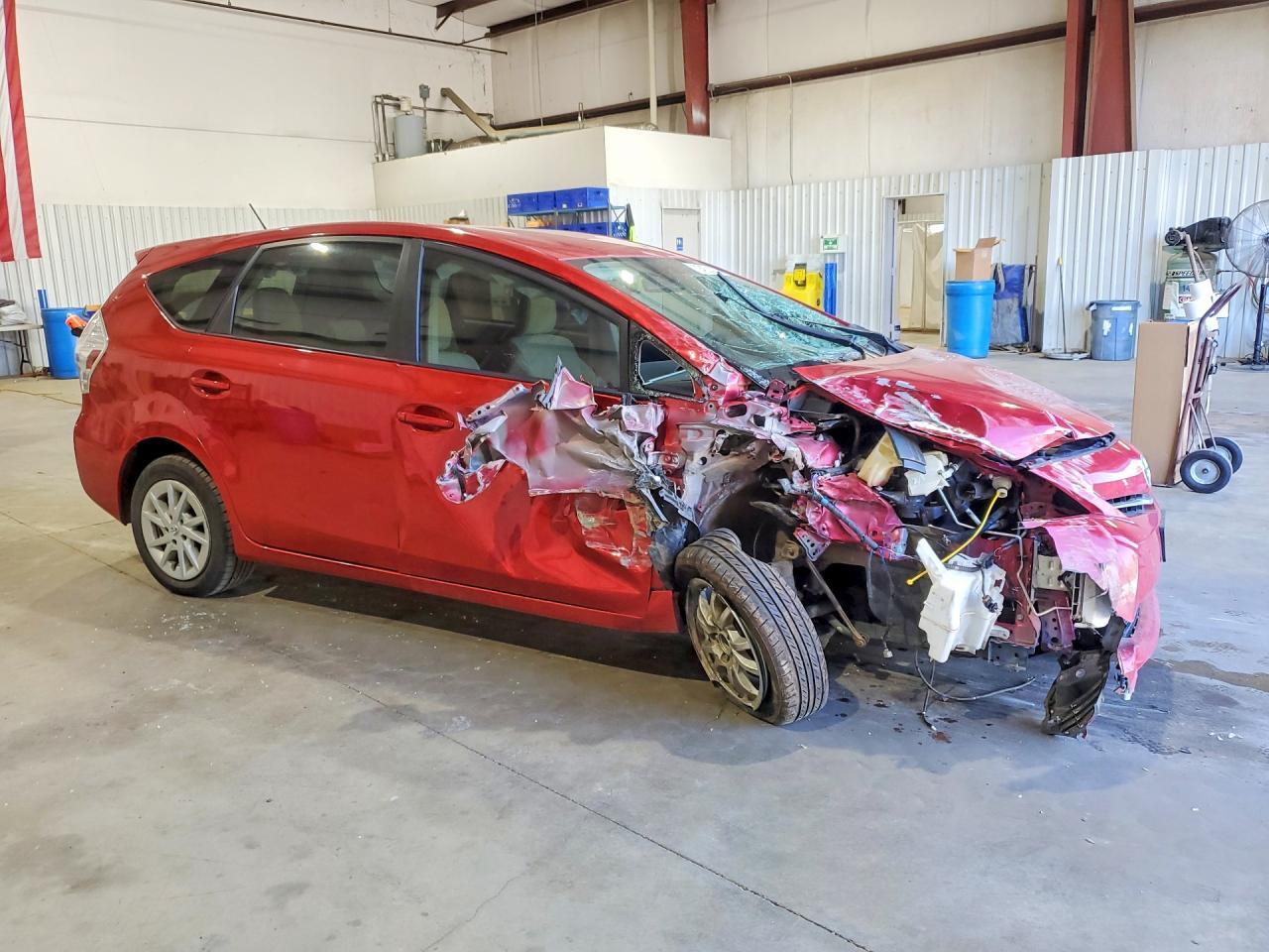 2014 Toyota Prius V Two - zdjęcie 4