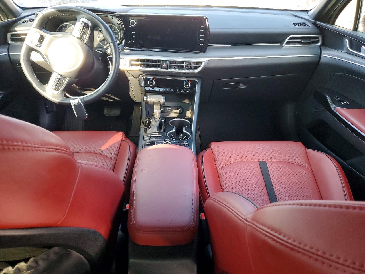 2024 Kia K5 Gt Line - zdjęcie 8