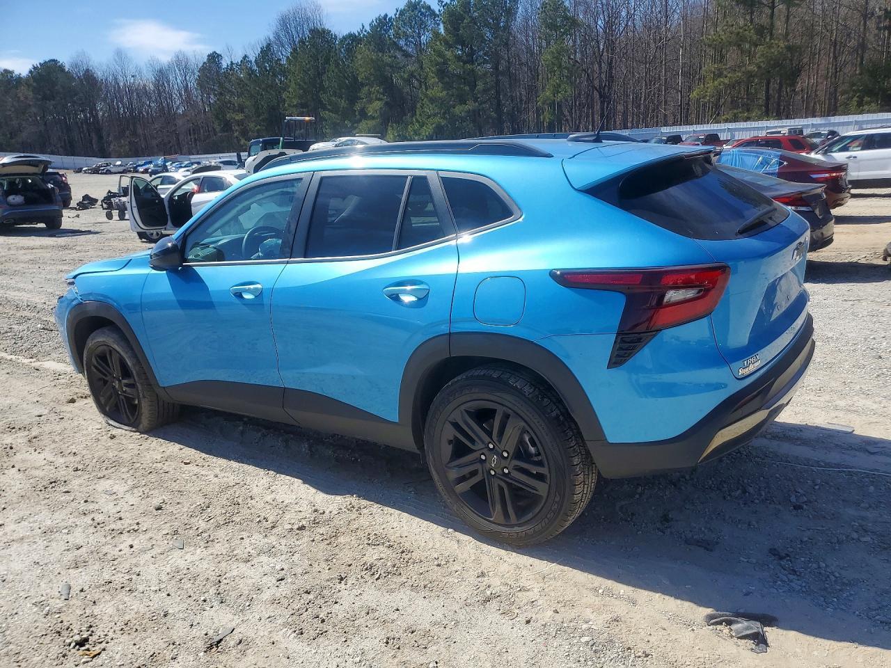2025 Chevrolet Trax Activ - zdjęcie 2