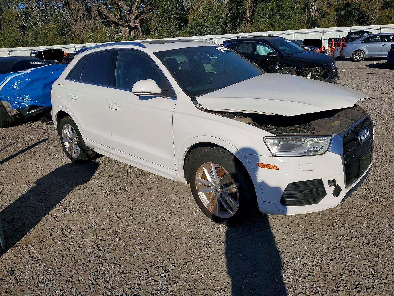 2016 Audi Q3 Premium Plus - zdjęcie 4