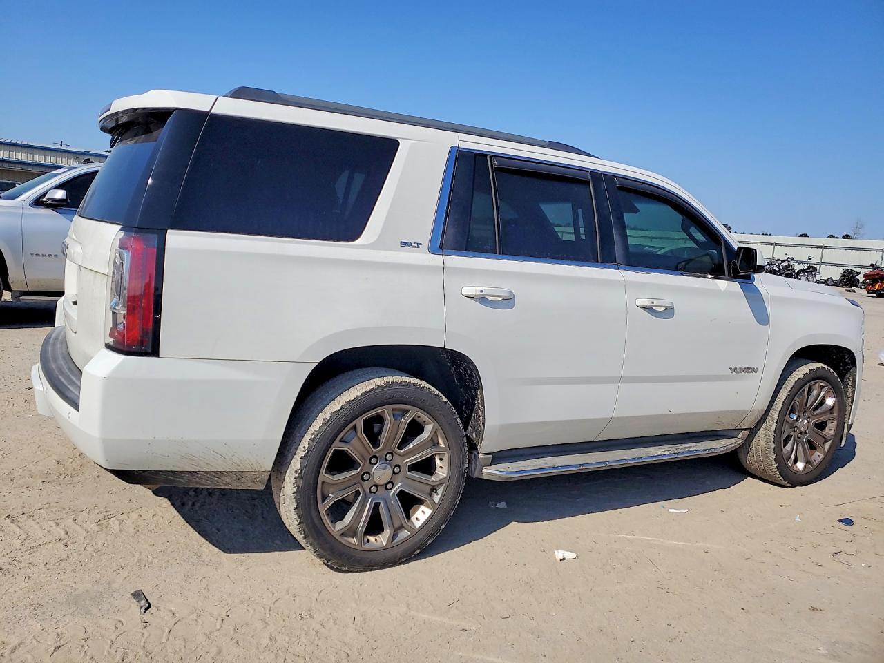 2015 GMC Yukon Slt - zdjęcie 3
