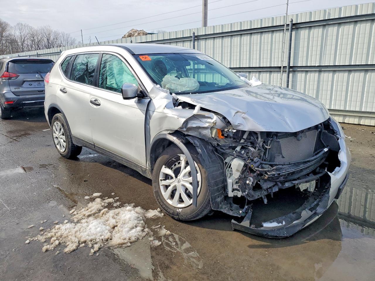 2016 Nissan Rogue S - zdjęcie 4