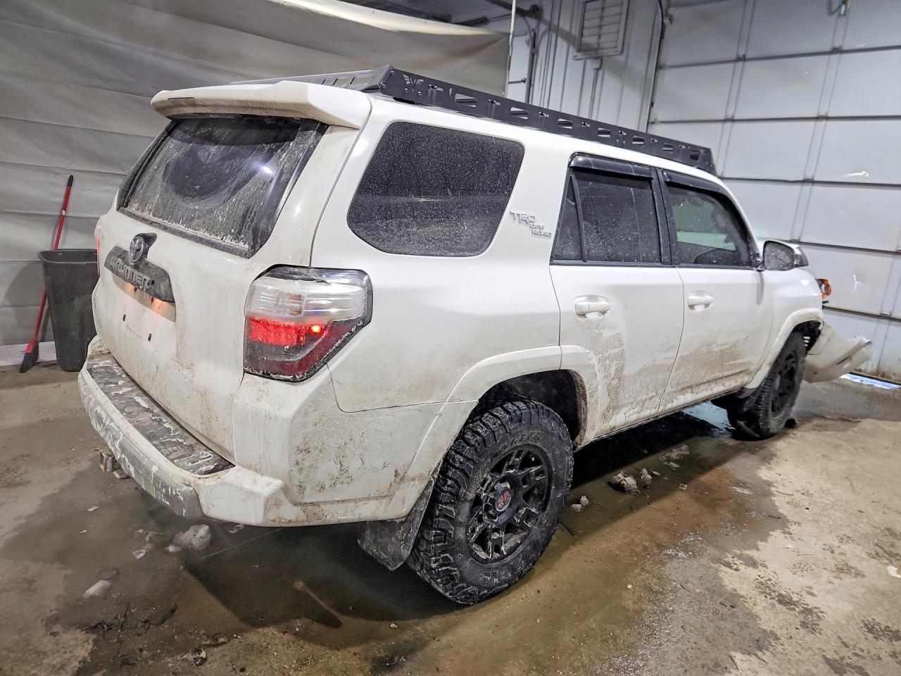 2019 Toyota 4Runner Sr5/Sr5 Premium - zdjęcie 3