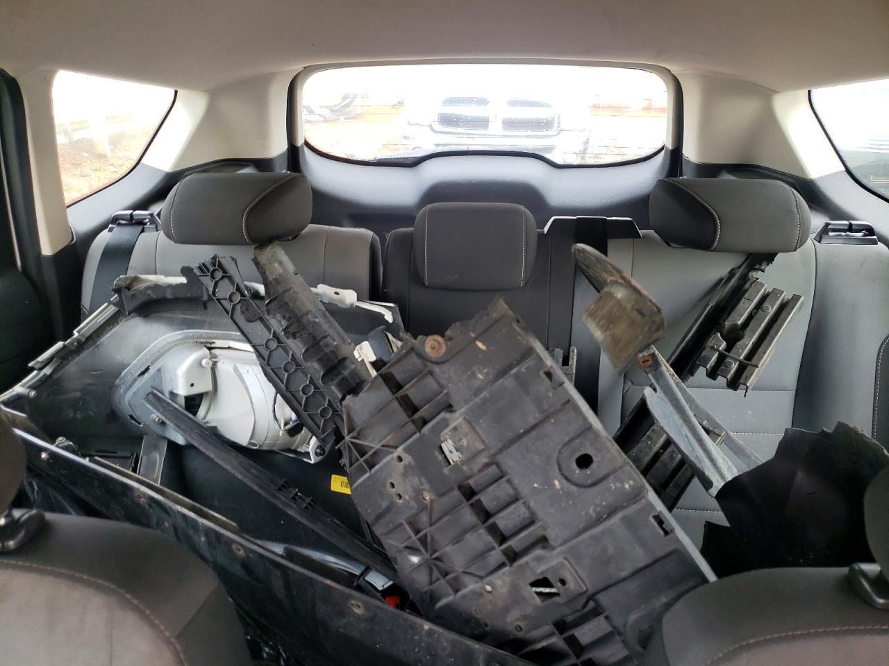 2018 Ford Escape S - zdjęcie 10