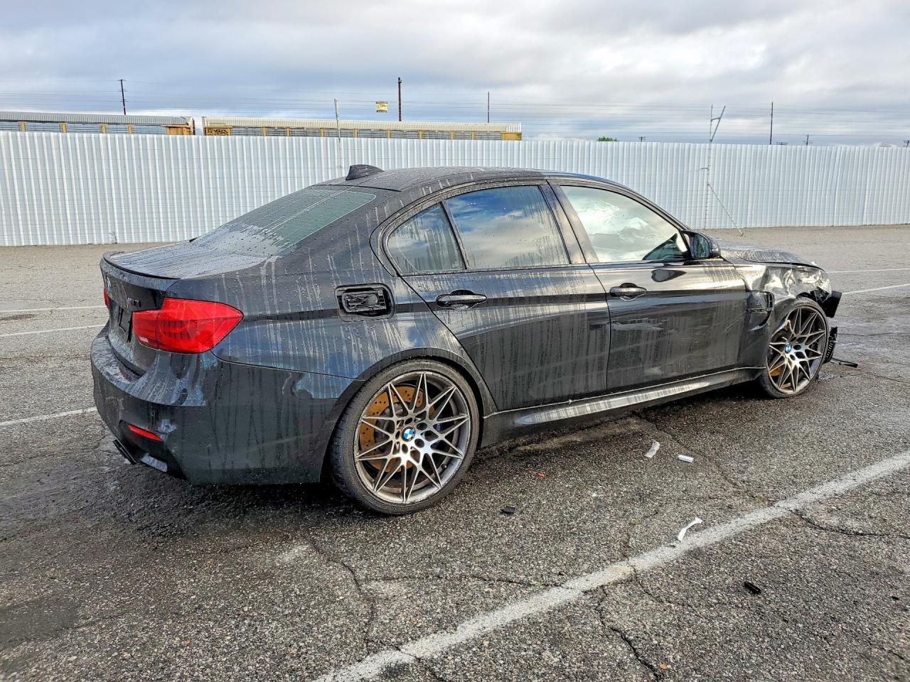 2017 BMW M3 - zdjęcie 3