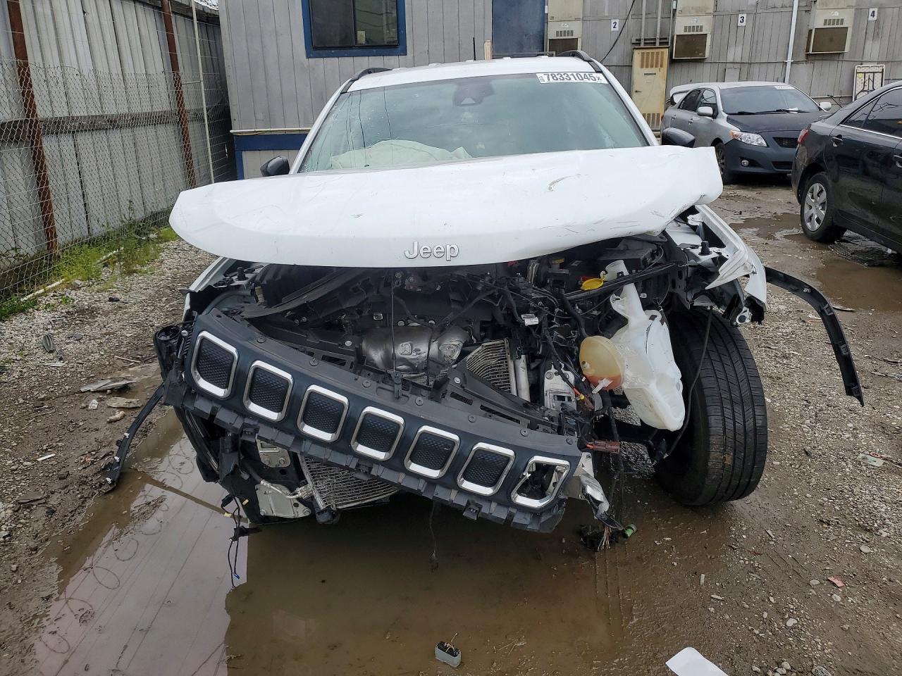 2022 Jeep Compass Latitude - zdjęcie 5