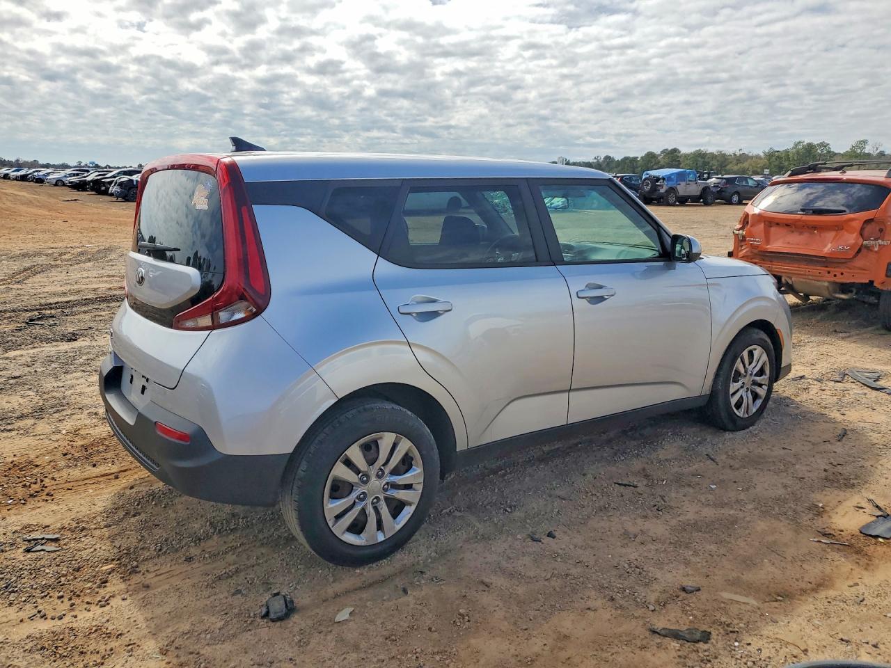 2020 Kia Soul Lx - zdjęcie 3