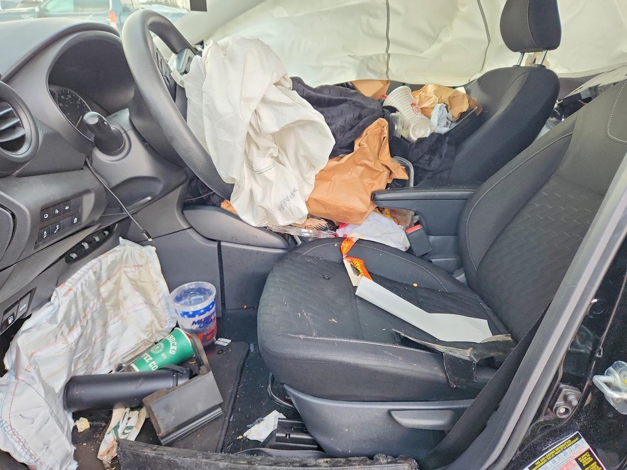 2021 Nissan Kicks S - zdjęcie 7