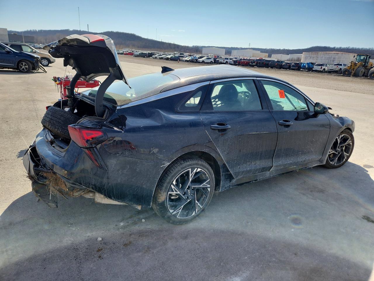 2025 Kia K5 Gt Line - zdjęcie 3