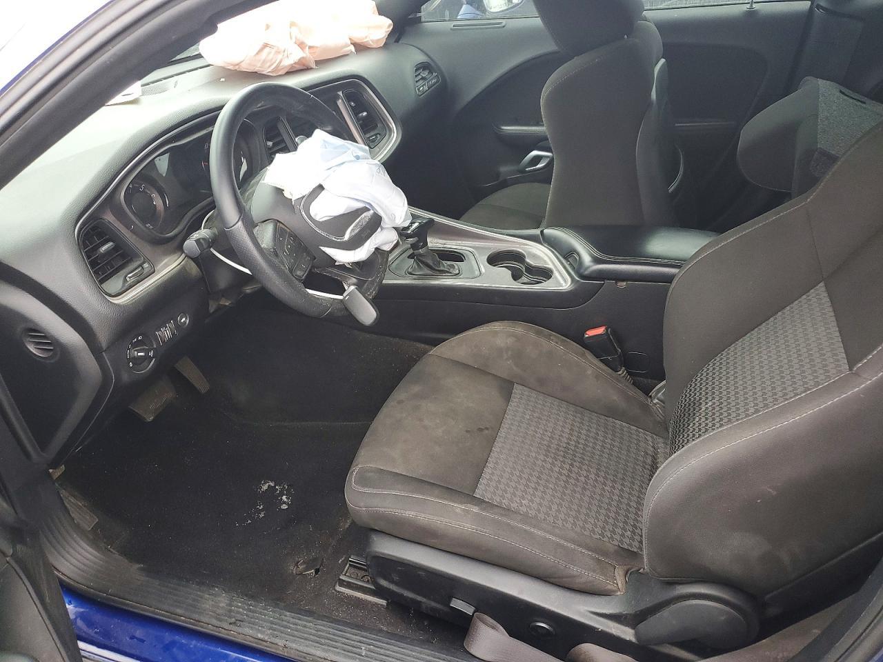 2021 Dodge Challenger Gt - zdjęcie 7