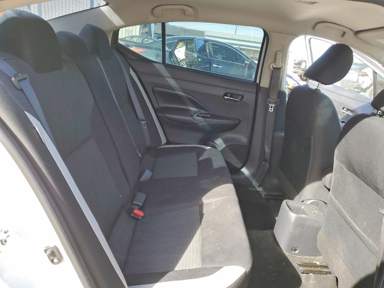 2020 Nissan Versa Sv - zdjęcie 10