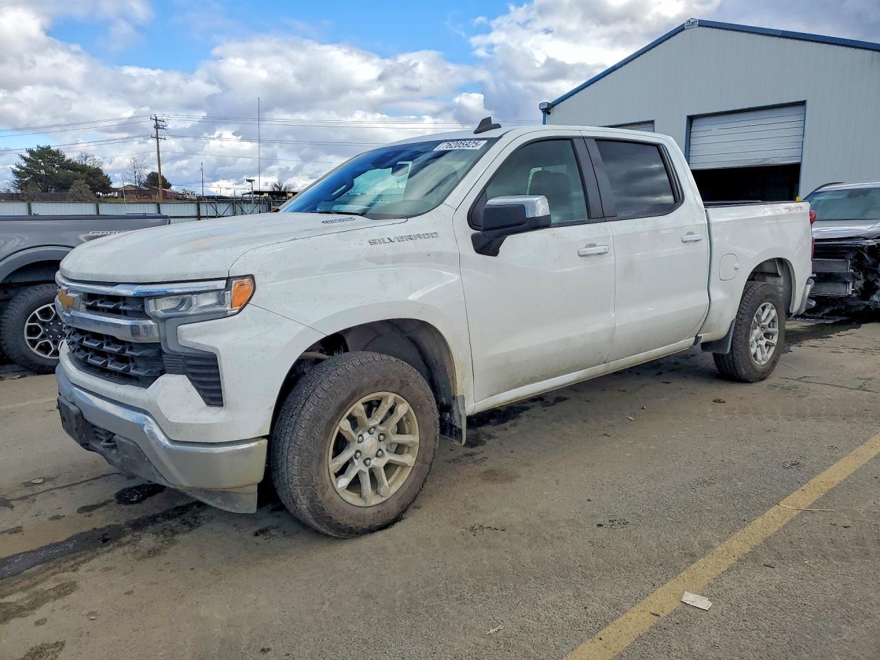 2025 Chevrolet Silverado K1500 Lt-L - zdjęcie główne