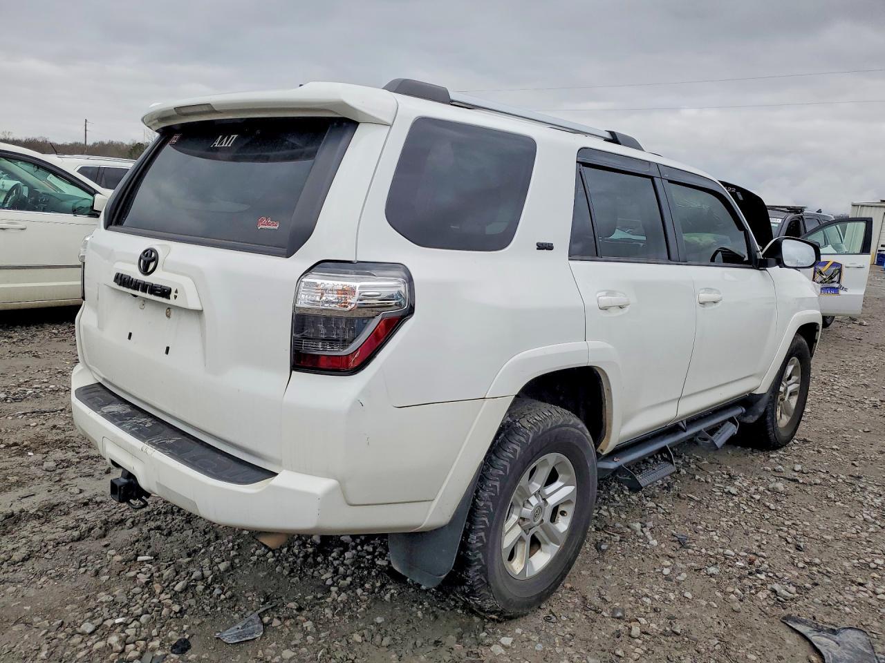 2024 Toyota 4Runner Sr5 Premium - zdjęcie 3