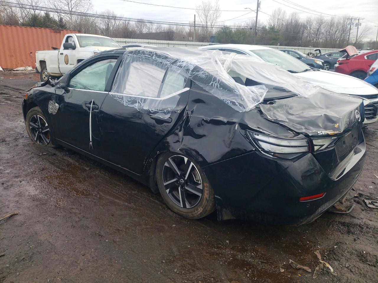 2024 Nissan Sentra Sv - zdjęcie 2