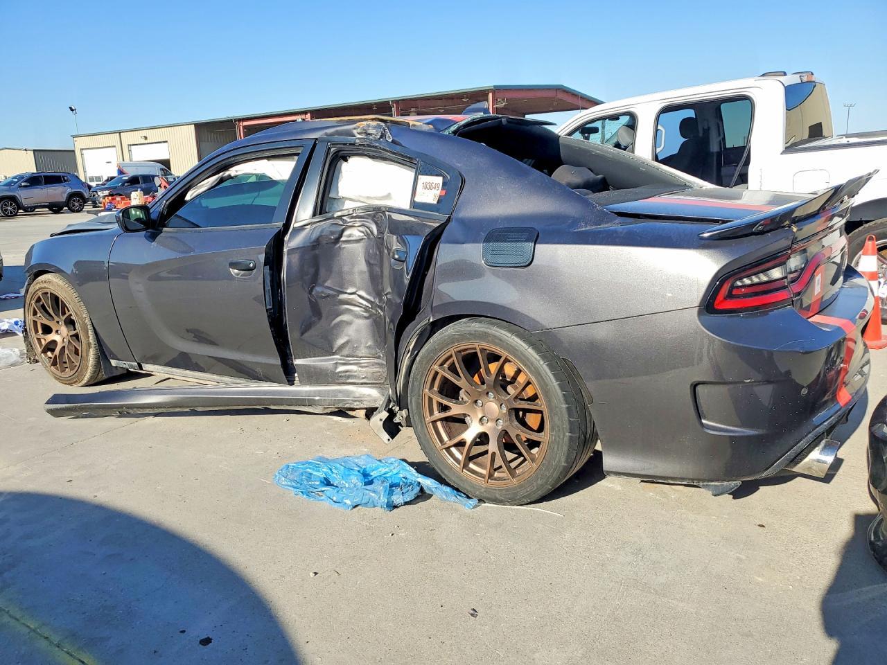 2019 Dodge Charger R/T - zdjęcie 2