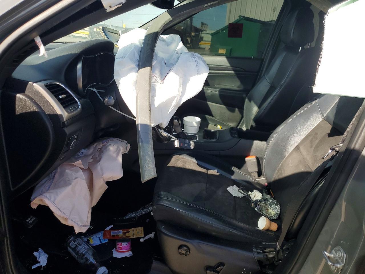 2019 Jeep Grand Cherokee Laredo - zdjęcie 7