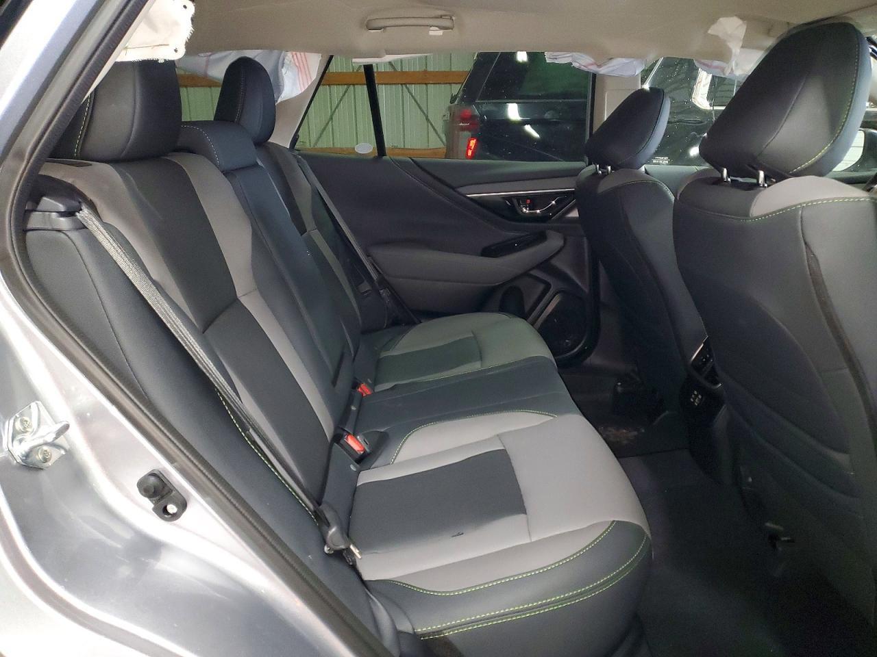 2025 Subaru Outback Onyx Edition - zdjęcie 11