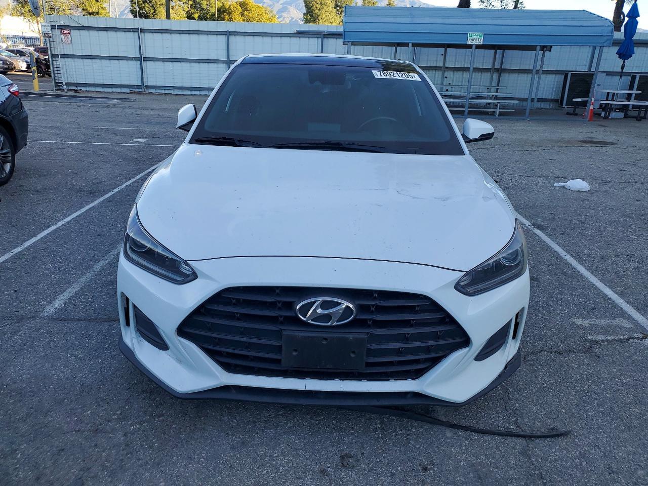 2019 Hyundai Veloster 2.0L Premium - zdjęcie 5