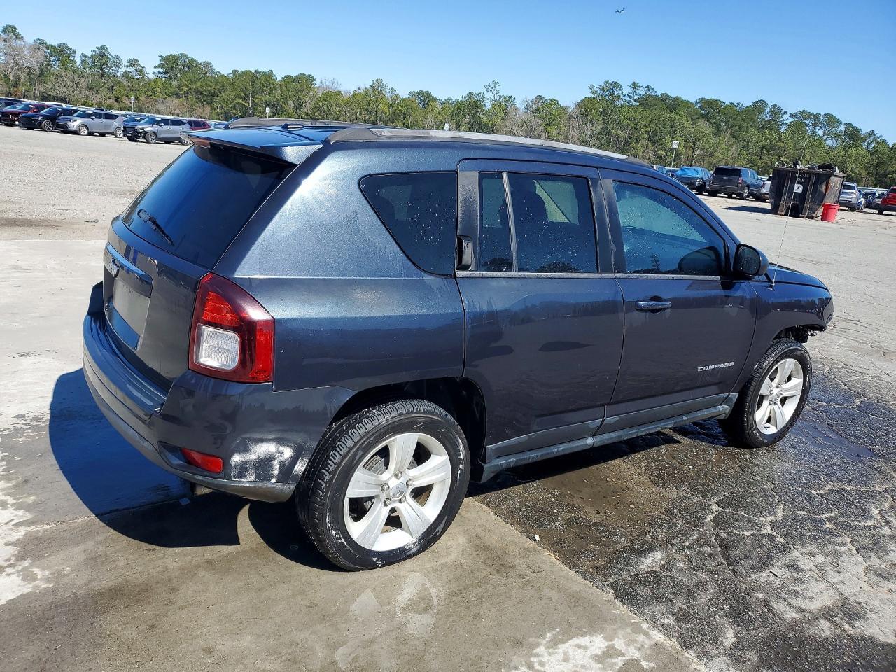 2016 Jeep Compass Sport - zdjęcie 3
