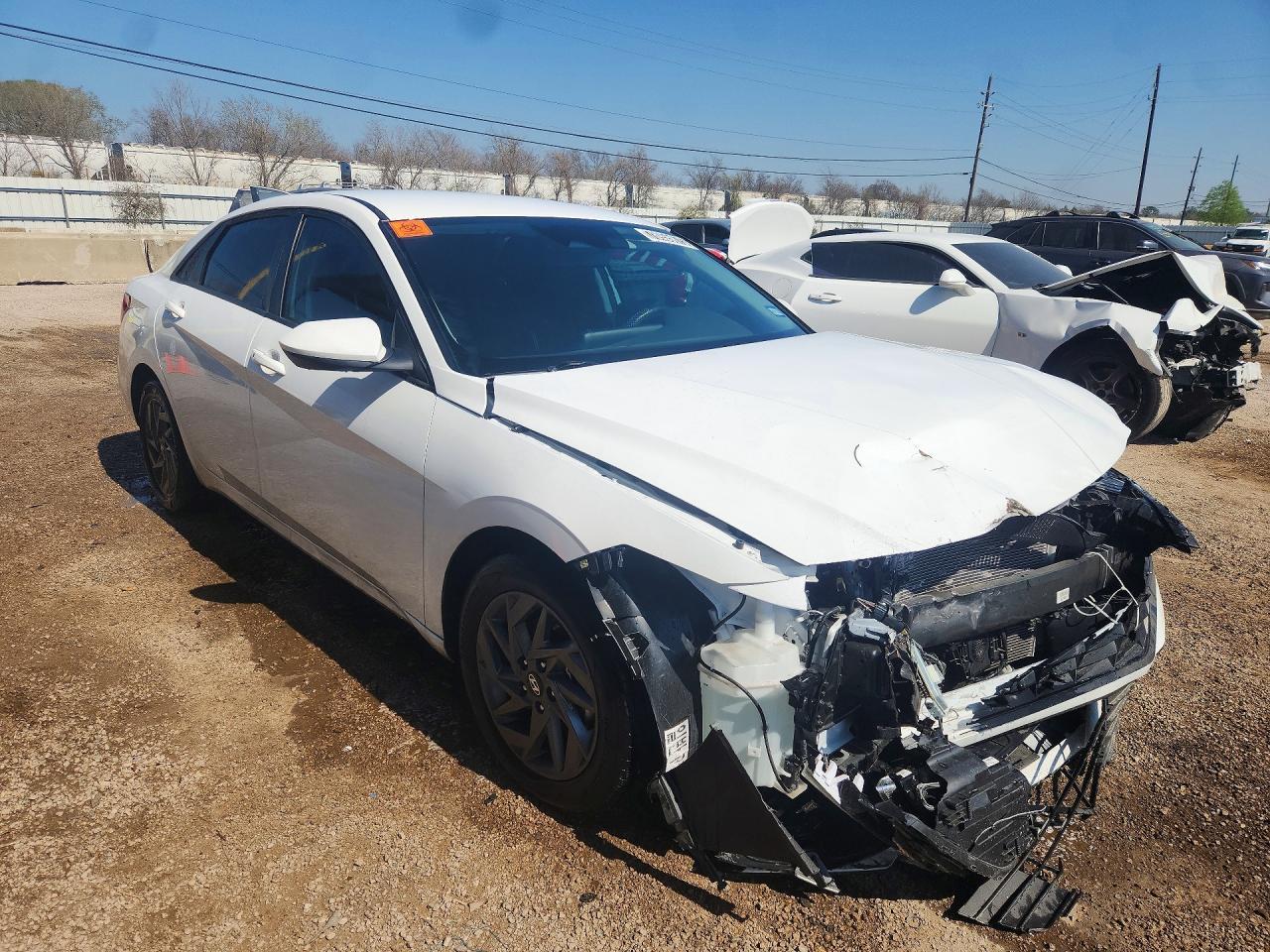 2025 Hyundai Elantra Hybrid Blue - zdjęcie 4