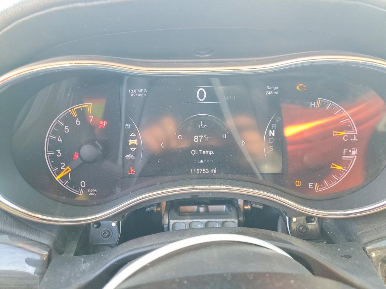 2015 Jeep Grand Cherokee Overland - zdjęcie 9