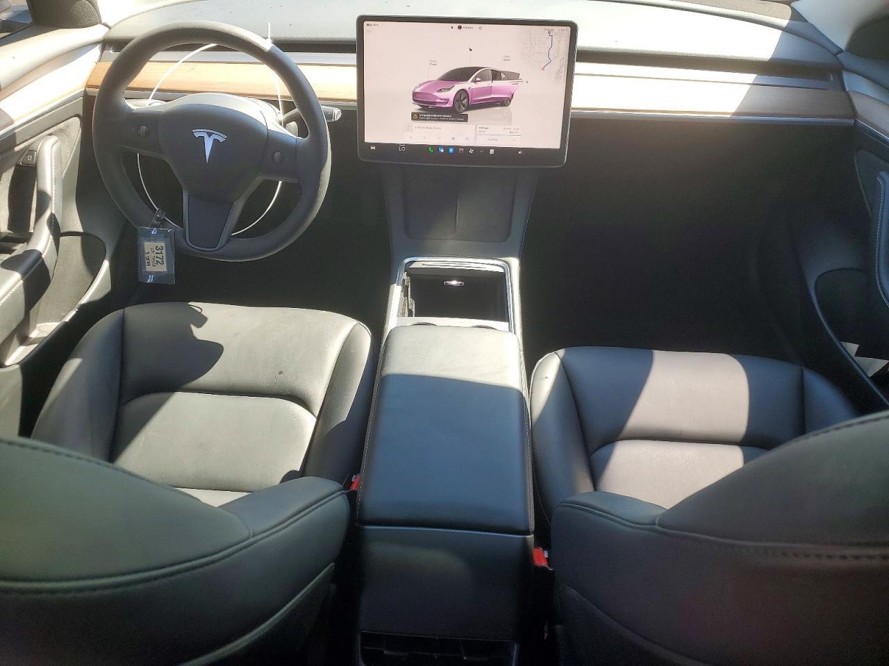 2023 Tesla Model 3 - zdjęcie 8