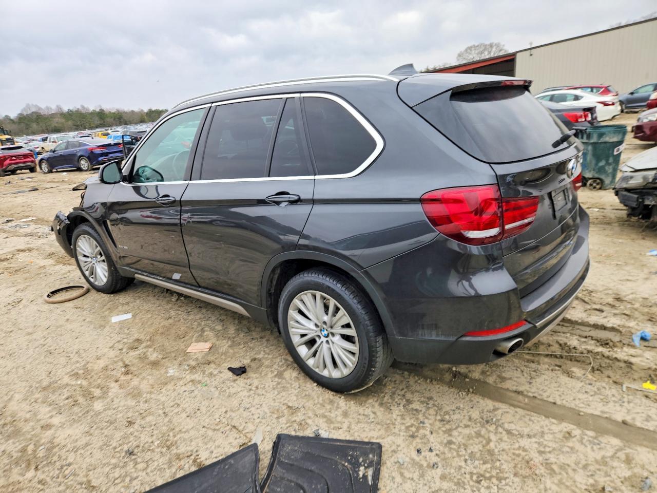 2017 BMW X5 xDrive35I - zdjęcie 2