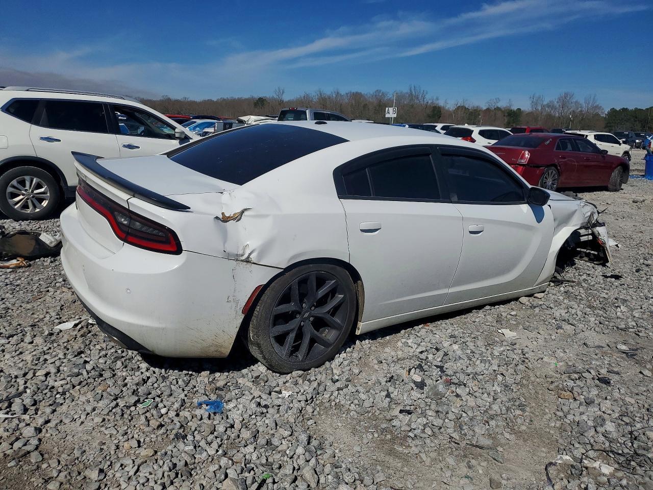 2020 Dodge Charger Sxt - zdjęcie 3