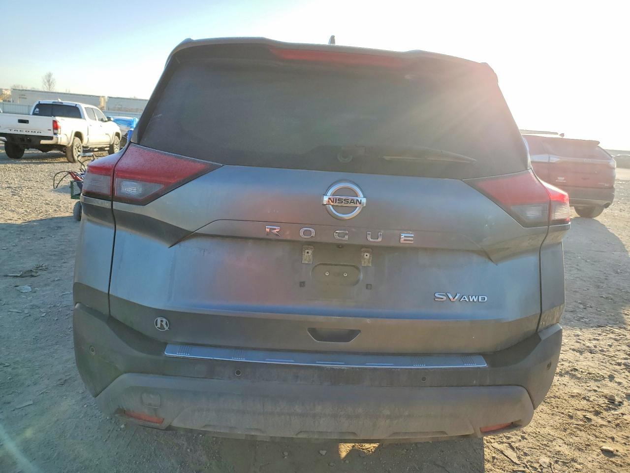 2021 Nissan Rogue Sv - zdjęcie 6