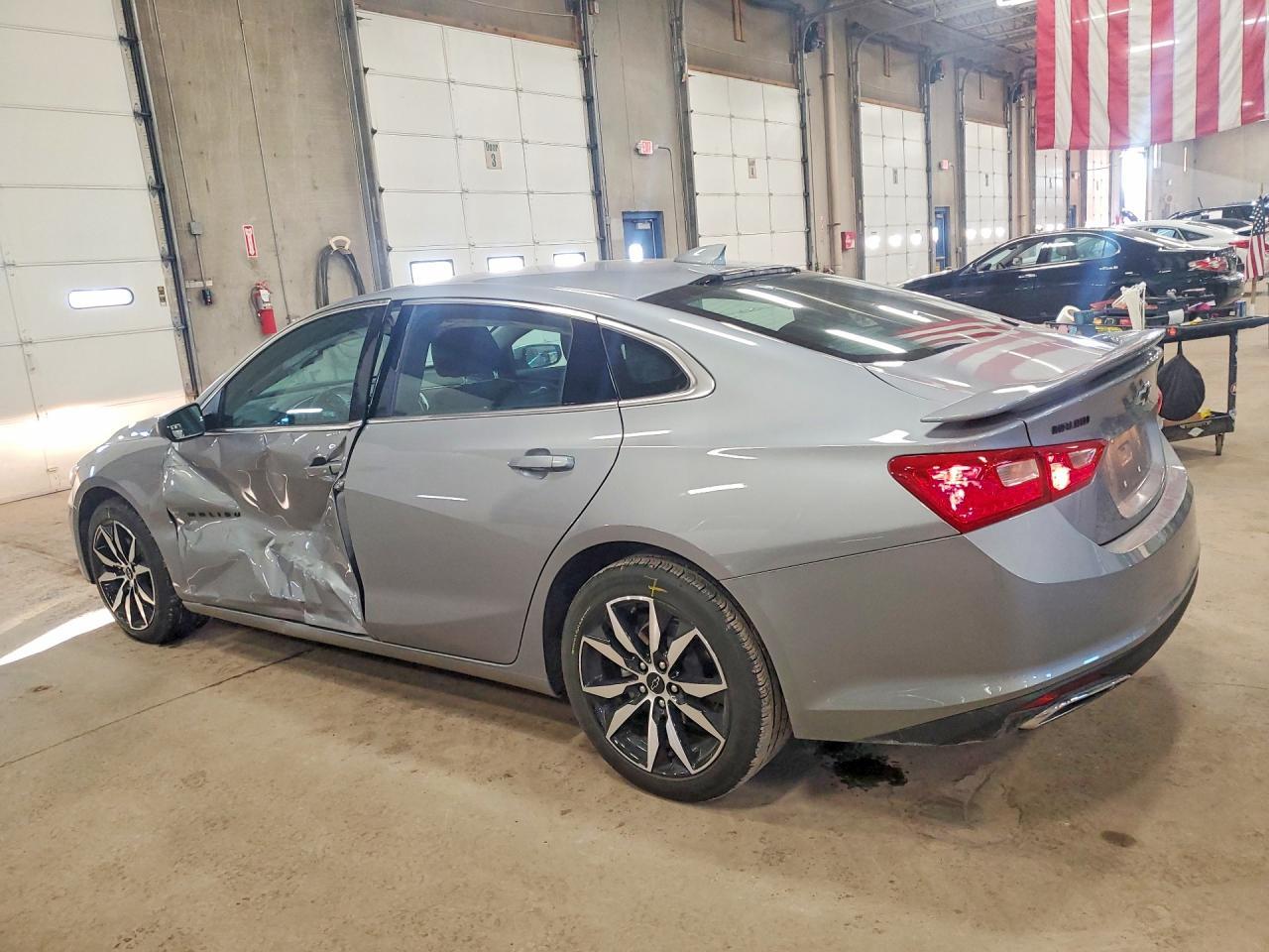 2023 Chevrolet Malibu Rs - zdjęcie 2