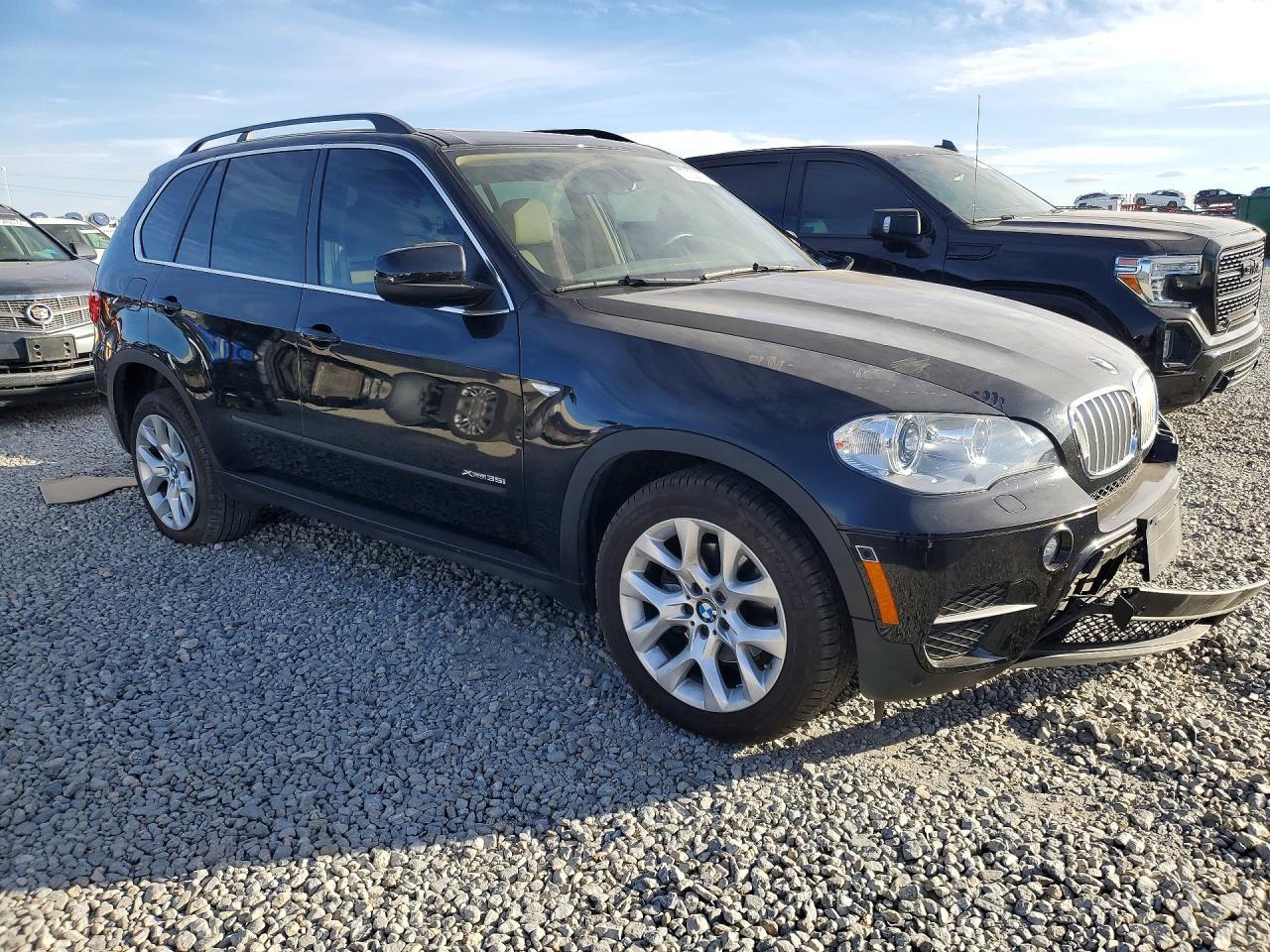 2013 BMW X5 xDrive35I - zdjęcie 4