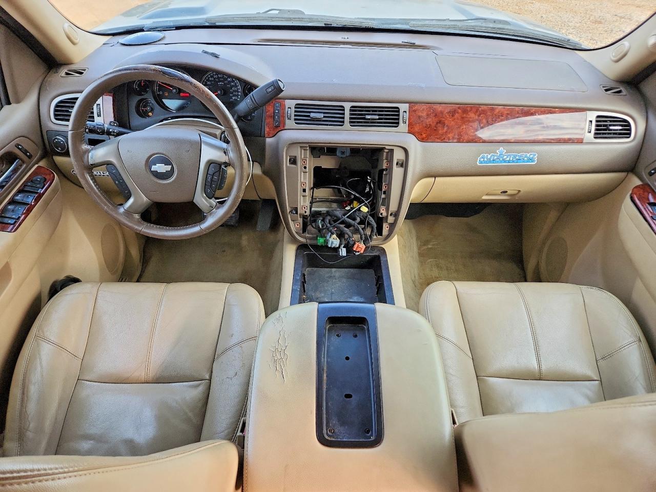 2013 Chevrolet Tahoe C1500 Lt - zdjęcie 8