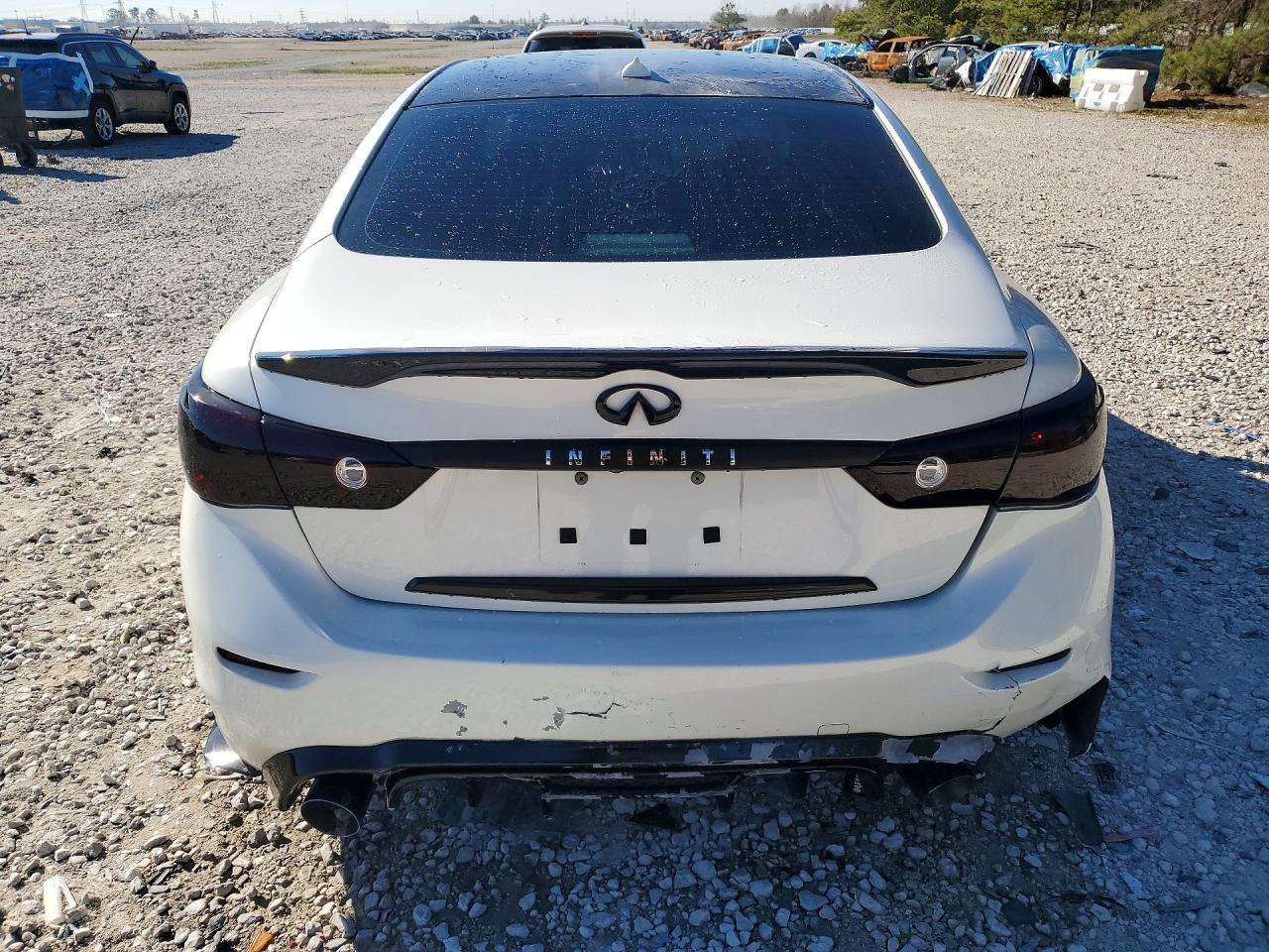 2015 Infiniti Q50 Premium - zdjęcie 6