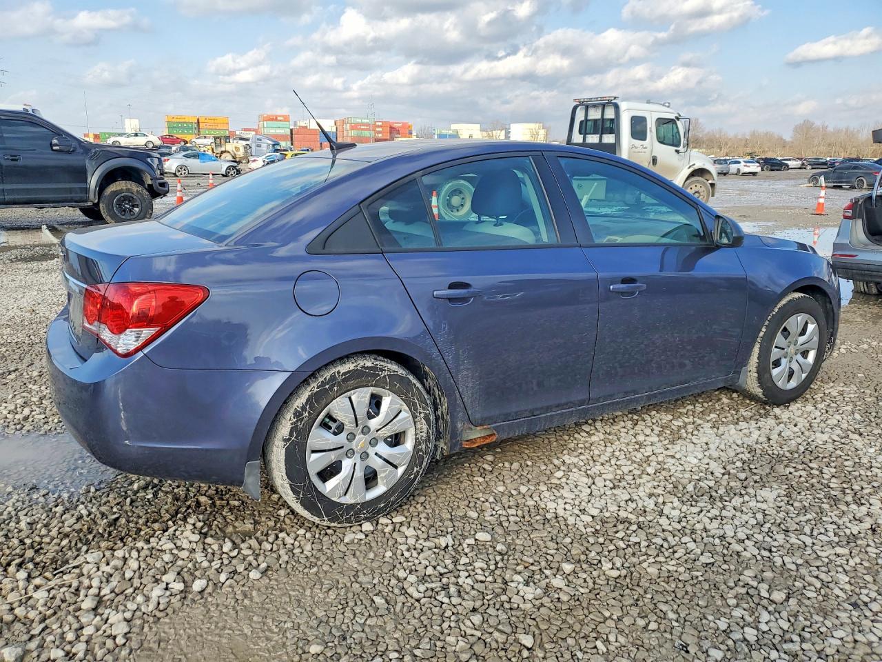 2013 Chevrolet Cruze Ls - zdjęcie 3