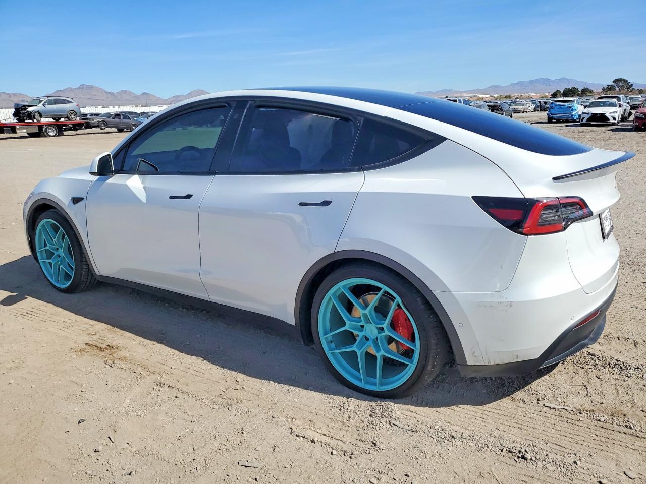 2022 Tesla Model Y - zdjęcie 2