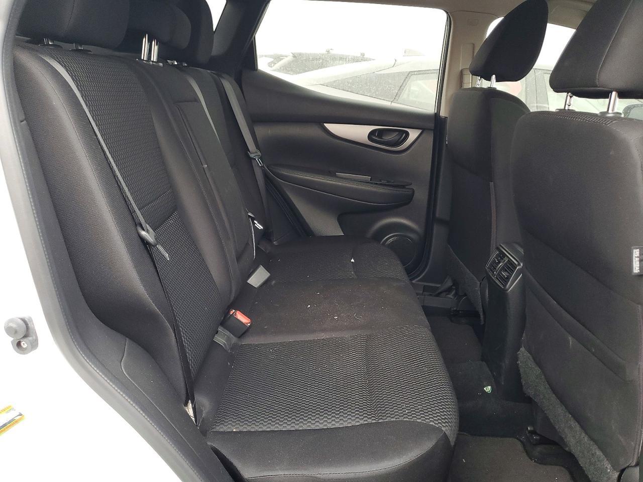 2019 Nissan Rogue Sport S - zdjęcie 11